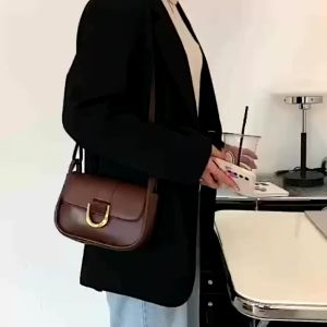 Tas Selempang & Bahu Wanita Sling Bag Della Terbaru Muat Hp Besar Mewah Korean Style Kondangan Kerja