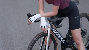 ROCKBROS Cycling Gloves Breathable Shockproof Anti-Slip MTB Road Bike Gloves Integrated Palm Pad Thick Sponge Multiple Styles Bike Equipment