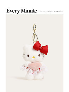 พวงกุญแจกระเป๋าสตางค์ตุ๊กตาแมว Hello Kitty น่ารัก ห้อยกระเป๋า ของเล่นขนนุ่ม รูปหัวใจ ของขวัญวันเกิดสำหรับผู้หญิง