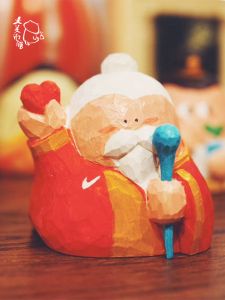 Wood Carving Fairy Deity Ornament Anti-Hair Loss Moon Elder Wealth God Buddha Car Mounted Gifts for Women Artistic Home Decor