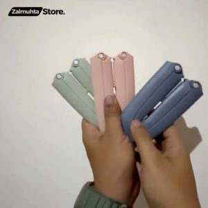 Gantungan Baju Mini Portable Perlengkapan Haji dan Umroh Zalmuhta Store