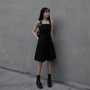 Spring Summer 2025 New Black Strapless Dress Slimming High Waist Hepburn Style Little Black Dress Outerwear Overalls Korean Version