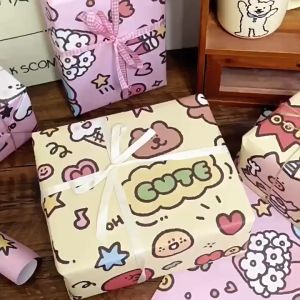 พร้อมส่ง🚀ของขวัญบรรจุภัณฑ์กระดาษสองด้านสี 50*70ซม.กระดาษของขวัญการ์ตูนน่ารัก ใช้สำหรับปาร์ตี้วันเกิด วันคริสต์มาส งานเลี่ยง มีลายให้เลือกเยอะมากะมาก แบบหนา