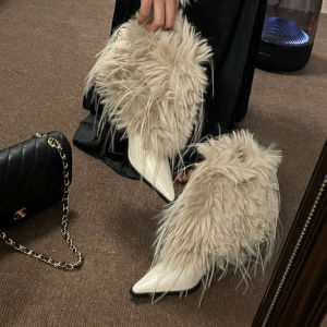 ทันสมัย สีขาว รองเท้าบู๊ทส้นสูงขนยาวมีกุญแจ กางเกง รองเท้าบูทสั้นหัวแหลม รองเท้าบูทส้นบาง ฤดูใบไม้ร่วง ฤดูหนาว อุ่น ผ้าขนแกะ รองเท้าบูท