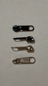 Kepala Resleting Besi No.3 Jenis Timun Isi 1000 Pcs Hitam & Neckel