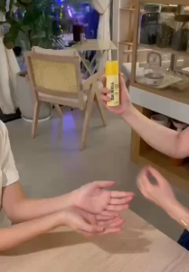 Combo Nước Xịt Rửa Tay Khô Dr Well và Khẩu Trang N95 Plus Bông Bạch Tuyết