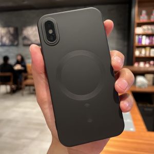 เคสโทรศัพท์แบบบางเฉียบพร้อมการชาร์จไร้สายแบบดูดซับแม่เหล็กสำหรับ Apple iPhone X/XS แบบนิ่ม ป้องกันการตกหล่น ลายสีดำ