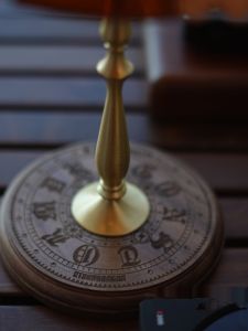 Real Wood Bronze Camping Lamp Holder Black Walnut 1/4 Adapter Desktop Lamp Post Japanese Style Outdoor Camping Travel Gear