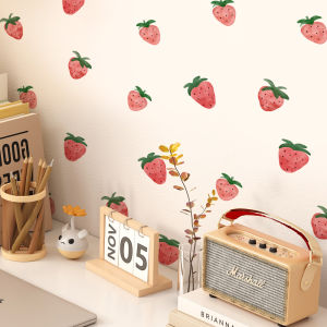 สตรอเบอร์รี่สีชมพู Self-Adhesive ไวนิลสติ๊กเกอร์ติดผนังสําหรับห้องนอนเด็กตกแต่งห้องพักหน้าแรกเด็กห้องนอน Wall Art
