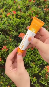 LUCENTIA Tone-Up Sunscreen SPF50 PA++ 30ml
