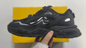 Mens New Autumn Breathable Thick Mesh Sports Shoes Trendy Height Increasing Casual Shoes