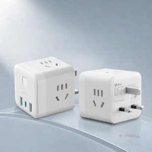 Bull | Global Universal Adapter