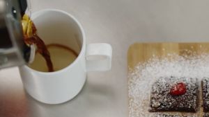 Máy Pha Cà Phê Tự Động Delonghi EC685 Delonghi Coffee Maker Máy Pha Café Hạt Mini Pha Espresso Cappuccino Công Suất 1300W Pha 2 Cốc Cùng Lúc Coffee Machine Nhập Khẩu Đức Bảo Hành 12 Tháng