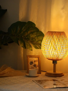 Japanese Bamboo Table Lamp Wabi-Sabi Style Rattan Desk Lamp Decorate Bedroom Bedside/Living Room Lampu Meja