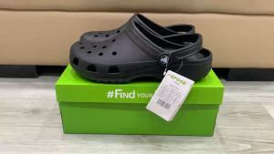 Giày sục crocs chuẩn xịn chống hôi chân nhựa tế bào êm mềm đúc liền khối siêu bền đi mưa lội nước đi biển Crocs band classic màu đen