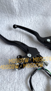HANDEL MASTER REM SET + TABUNG KECIL SMOKE BENING PNP UNIVERSAL MOTOR 1TABUNG BEAT VARIO SCOOPY KLX CRF VIXION MIO DAN LAIIN LAIN HANDLE KANAN HANDLE KIRI MASTER REM HANDLE BRAKE MASTER SET RIGHT OIL TUBE CUP LEFT CLUTCH PNP PLUS DUS