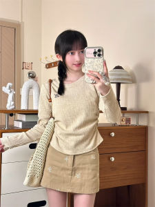 Unique Design Embroidered Letter Short Knit T-Shirt Womens Sweet Gentle Style Long Sleeve Vertical Stripe Knitted Shirt