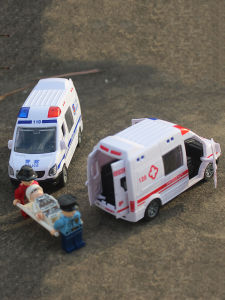 TIANDU | Childrens Opening Door Fire Truck Model Toy