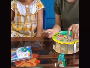 Lồng đèn trung thu gỗ đèn lồng trung thu gỗ diy bé tự tô màu sáng tạo tặng màu tô nến diện Bingsu Toys
