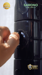 SAMONO Kipas Angin Electric Standing Fan 7 Bilah Kipas Dengan Remote Control Layar Digital 3 Kecepatan 9 Mode pilihan Angin 40 Watt Garansi 1 Tahun SW-SFE16