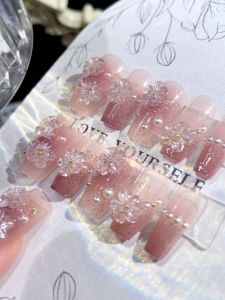 Fresh Gradient Bean Paste Color Nail Art with Flower Crystals Medium Length Wearable False Nails Beauty Nail Products