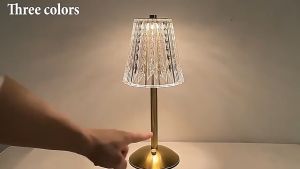 【Ships within 24 hours】LED Crystal Table Lamp USB Touch Night Light 3 Color Dimmable Table Lamp Portanble Bedside Lamp Acrylic Decoreutive Bedroom Living Room/Office/Coffee/Bar Night Lights