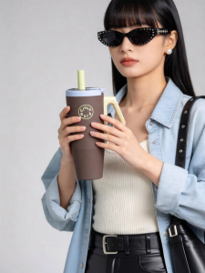 bloommark | High Capacity Insulated Cup