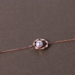 Chow Sang Sang 周生生 18K Solid Rose Gold YuYu Olive-shaped Pearl and Diamond Bracelet for Women 18cm 95652B