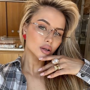 Frameless Fashion Glasses Elegant Retro Versatile Men and Women Fashion Street Photography Decoration Daily Wear