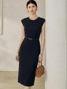 Roey s house | Simple Round Neck Black Fitted Casual Everyday Knit Pencil Dress