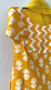 yellow straight cut kurta set for girls -Readystock in Sg-Girls Ethnic wear