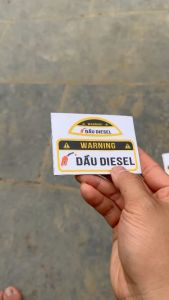 Miếng dán chống đổ nhầm xăng dầu cho ô tô decal dán xe chống đổ nhầm nhiên liệu hàng cao cấp chống mờ chữ