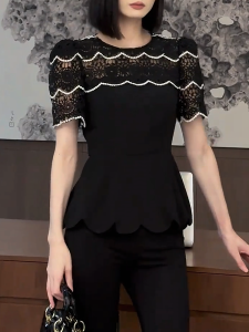 QINGNAER | French Hepburn Style Lace Hollow T-Shirt Womens Large Size Fashion Short Sleeve