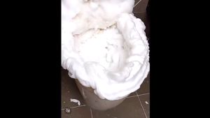 🇯🇵JAPAN IMPORTS🇸🇬 Raku Hapi Bubble Foam Toilet Cleaner