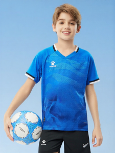 Kelme | Breathable Boys Soccer Training T-Shirt