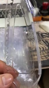 1 buah PISAU ROTI PLASTIK/ PISAU KUE TART / PEMOTONG KUE TART BENING PLASTIK / PISAU CAKE