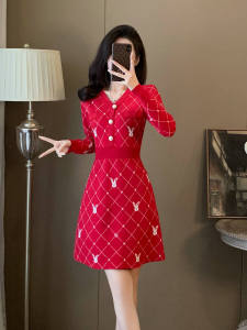 Red Knitted V-neck Dress Womens Autumn Winter High Waist A-line Sweater Dress Elegant Sensation Midi Dress Floral Embroidery