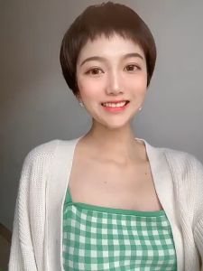 ไม่เรียบสำหรับสุนัขกัด วิกผมแบบเต็มรูปแบบสำหรับผู้หญิง100% เส้นผมมนุษย์วิกมีผิวสัมผัสขนฟูแบบ