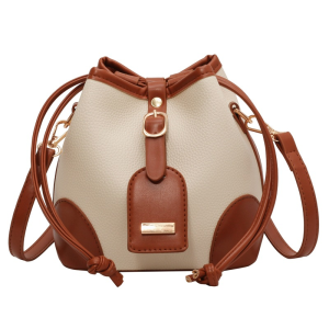 Tas Serut Wanita & Tas Selempang Wanita Import: Gaya dan Kualitas