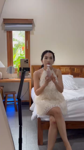 Kem Dưỡng Thể PS. PRETTYSKIN. Alpha Arbutin Body Lotion Day & Night 250ml – Dưỡng Trắng Sáng Mịn Da Phục Hồi Tái Tạo Da Chuẩn Hàn Quốc