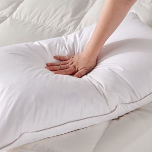 Goodnight Kiss 100% White Duck Goose Down Pillow Neck Protection 100% Cotton Cover Luxury Feather Bed Pillow Insert for Sleeping