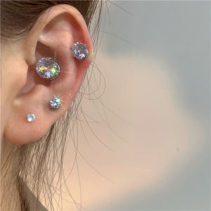 Magnetic Zirconia Clip-On Earlobes Studs No Piercing Required Fashionable and Trendy Ear Cuff Accessories for Couples