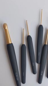 KnitPro Single-Ended Gold Crochet Hooks เข็มโครเชต์ หัวทอง ขนาด 2-4mm