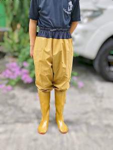 กางเกงบูทกันน้ำ  บูททำสวน ลุยโคลน ทำสวน ทำจากpvc อย่างดี ใช้ในการเกษตรทุกชนิด