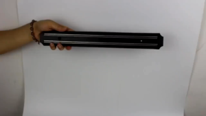 Wall-Mounted Magnetic Kitchen Knife Rack