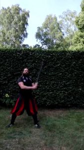 ยกน้ำหนัก Flyght Macebell ให้ดูเป็น Warrior Training ด้วยอุปกรณ์ยกน้ำหนักน้ำหนักข้างเดียว