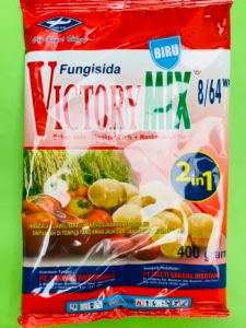 FUNGISIDA VICTORY MIX 8/64WP kemasan 400gr Pengendali Busuk Daun dari CAP KAPAL TERBANG