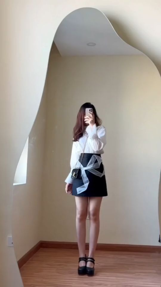 (Có đèn LED) Gương soi toàn thân di động chống vỡ hàng nhập khẩu soi cực nét có thể treo lên tường hàng chuẩn loại 1 - HOANA