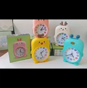 JAM ALARM KARAKTER dora bebek kiti owl ayam MEJA TABLE Wall CLOCK STAND dinding LUCU WEKER BUNYI DEKORASI