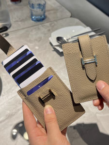 Ví Đựng Thẻ Da Thật Nhẹ Thời Trang Cho Nữ Ví Đựng Thẻ Cào Cào Ví Đựng Giấy Tờ Ví Đựng Tiền Xu Ngắn Phong Cách Châu Âu Màu Trơn